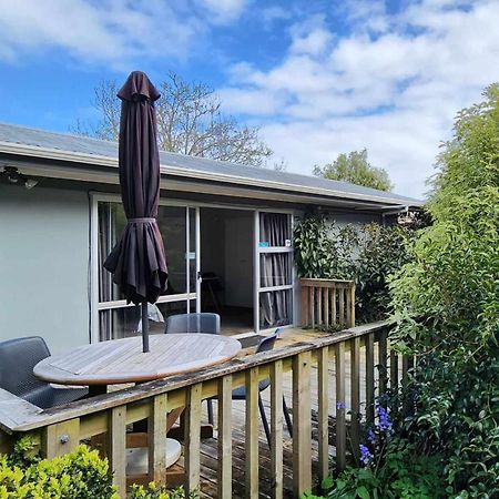 Woodbury Farm Bed & Breakfast Takanini ภายนอก รูปภาพ