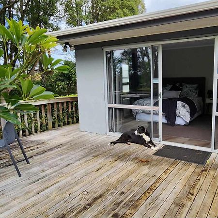 Woodbury Farm Bed & Breakfast Takanini ภายนอก รูปภาพ