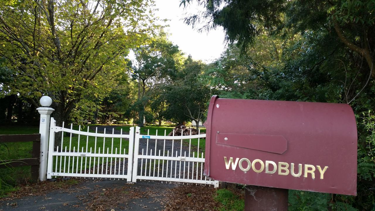 Woodbury Farm Bed & Breakfast Takanini ภายนอก รูปภาพ